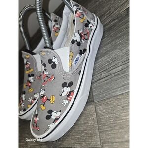 VANS Classic Slip-On Disney (Mickey Mouse) Women's 7.5/Men's 6 Size